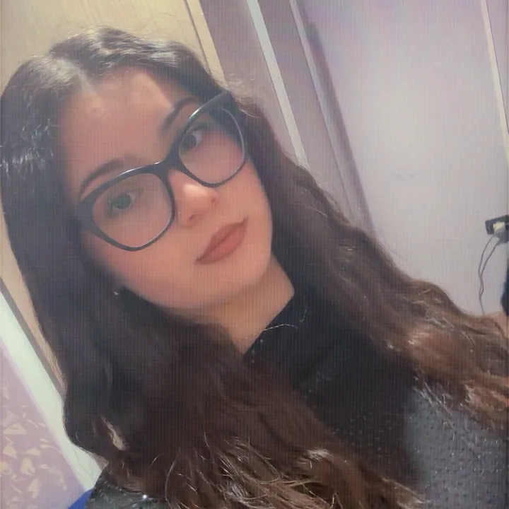 @claudiaperri3