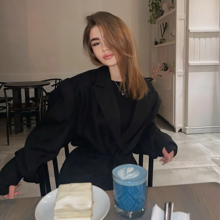 ullya.na