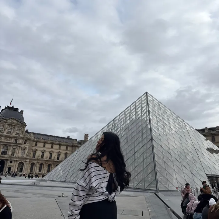 @yariana__