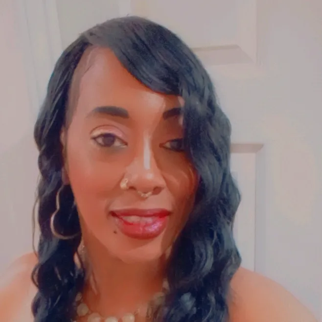 iamqueenelease