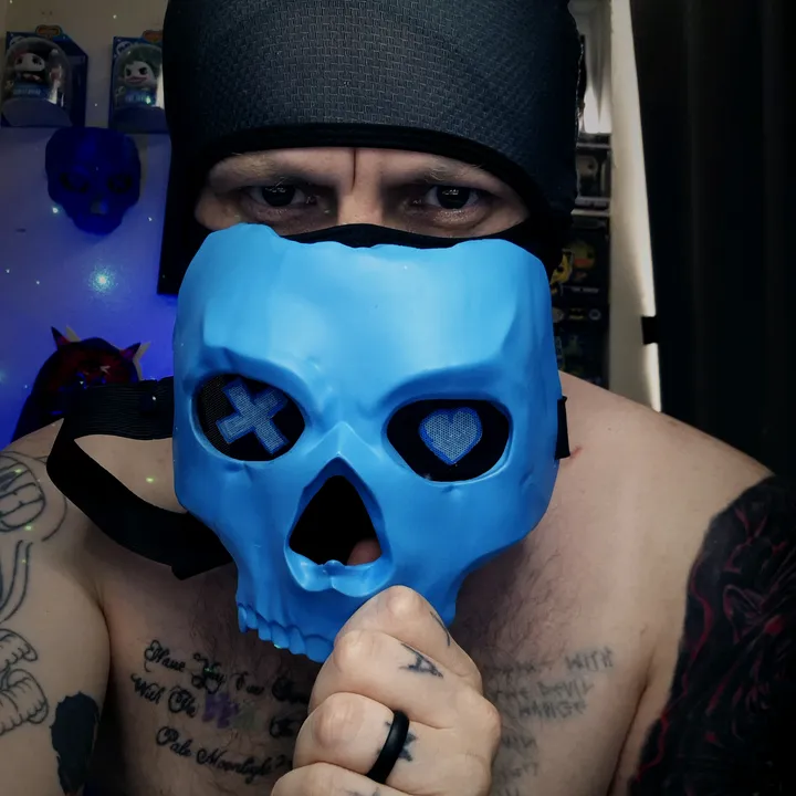 @ghost_and_moon