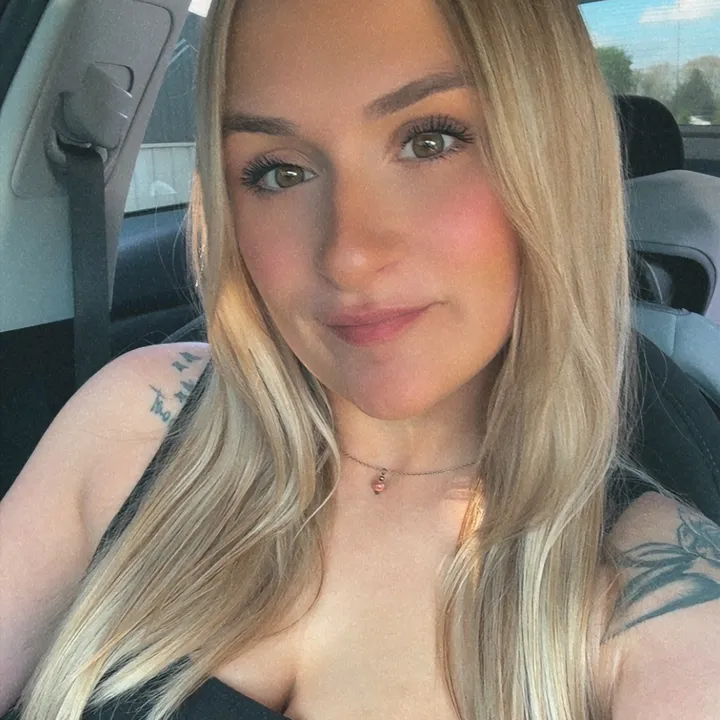 @maddyoxoxo
