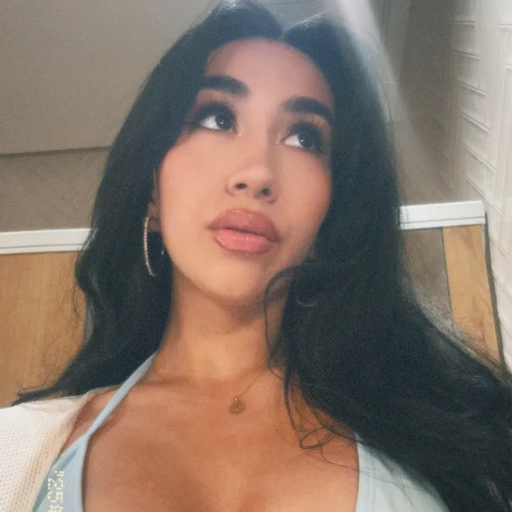 @veronicalizabeth