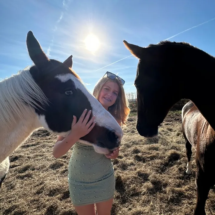 @lily.finley_