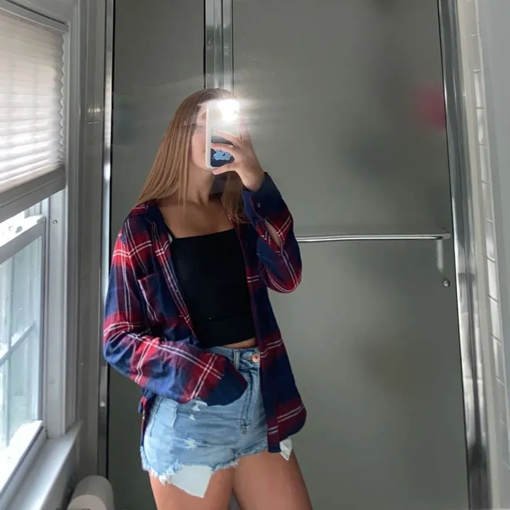 @nicolealex11
