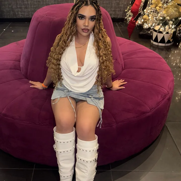 @la.rubiaaaaa