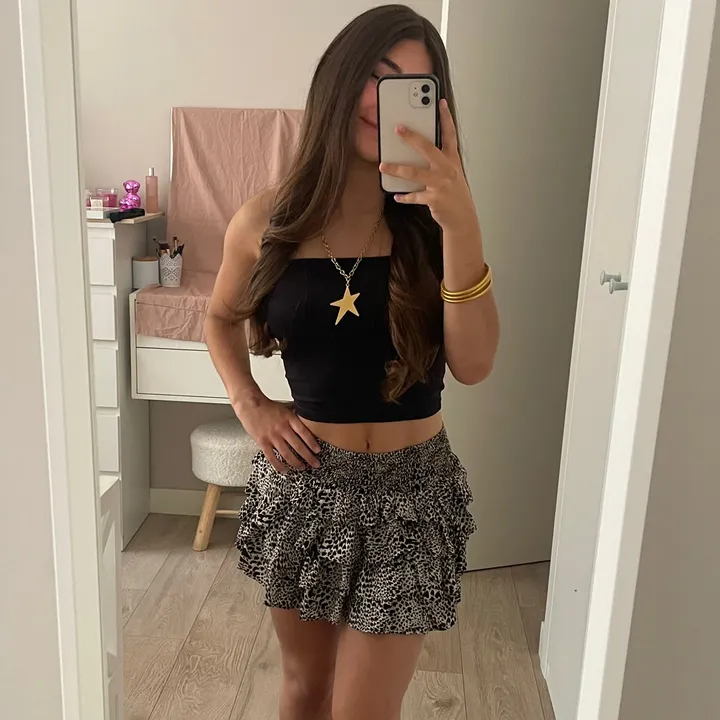 @luciaarodenas