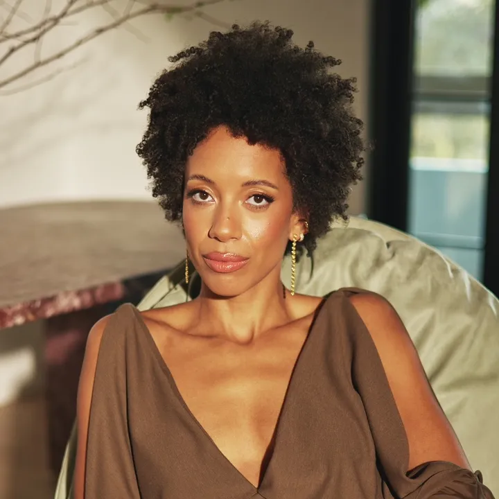 carlycushnie
