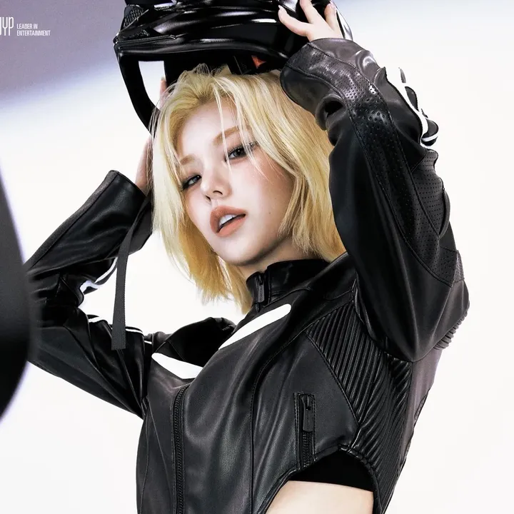 yejiwifey_uwu