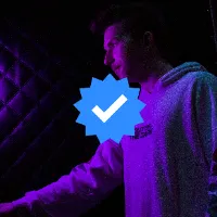 @itsfridaydaniel