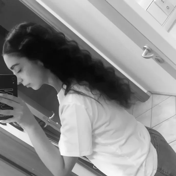 @noemi.non_naomi