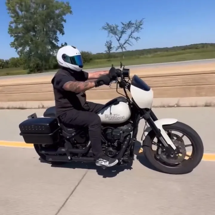 tittyglide