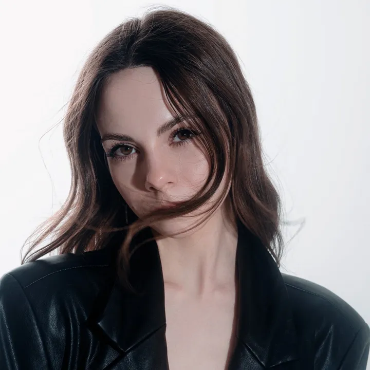 @_alina_kuzmenko