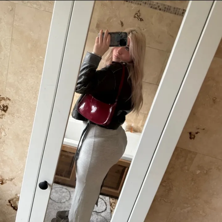 @evaprivy.2