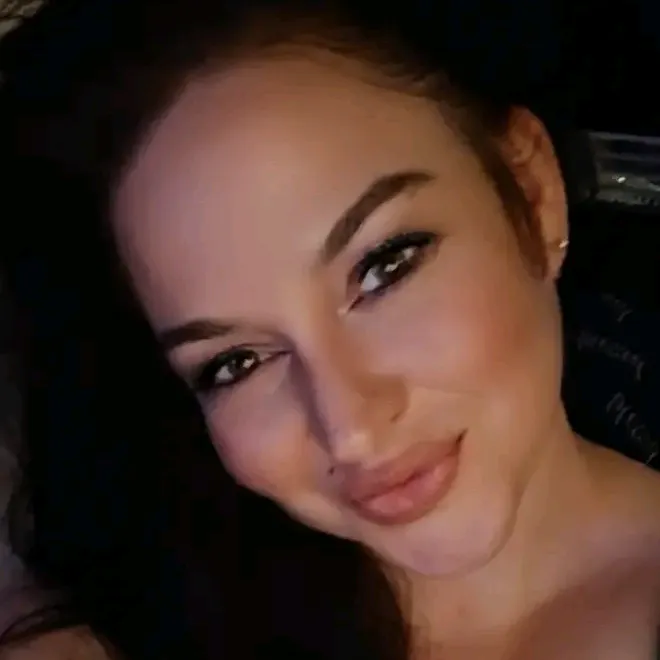 deecapparelli87
