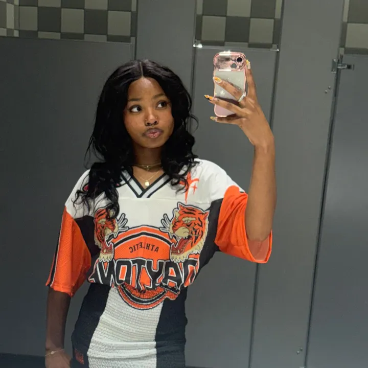 @kisses4keelis