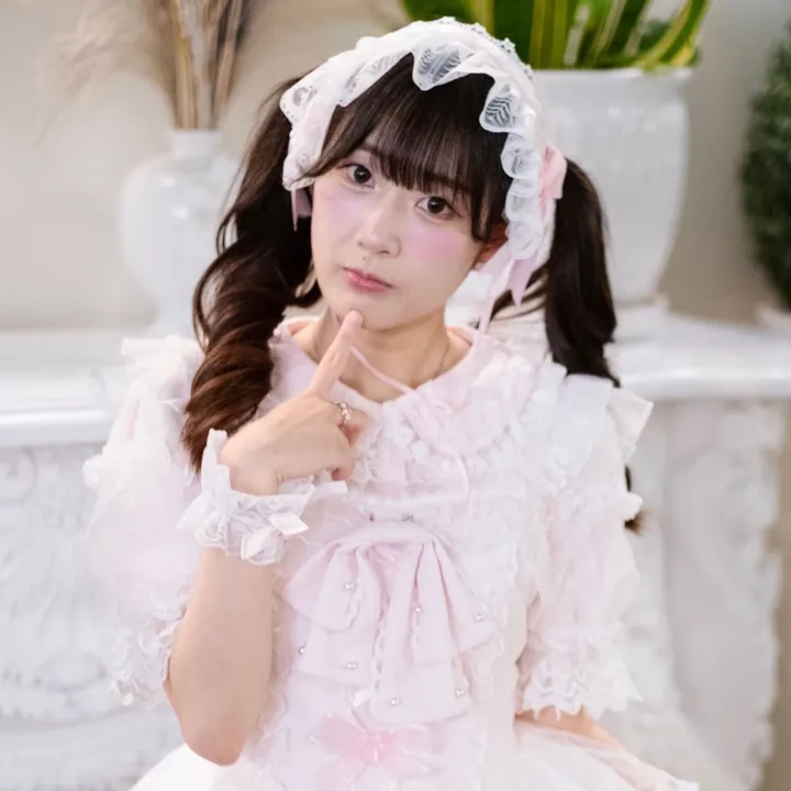 maid_risa
