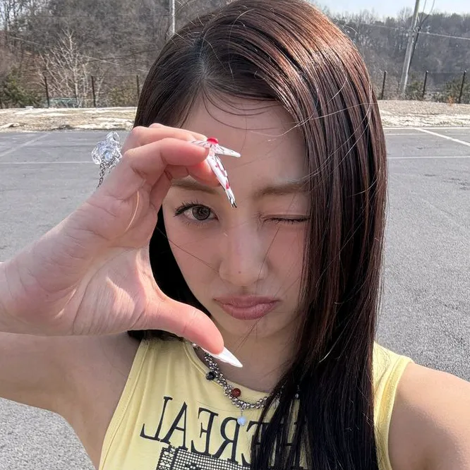 @zhyomailuv