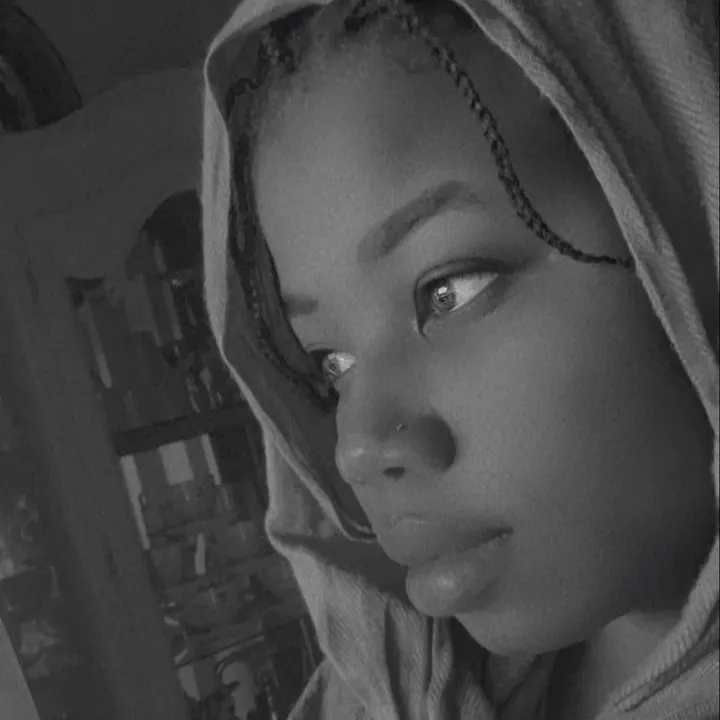 sultana_manasiq