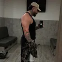 @toby956_