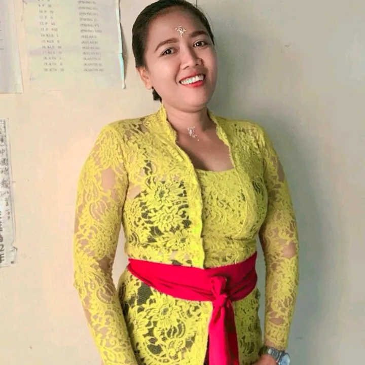 komang_melda2017