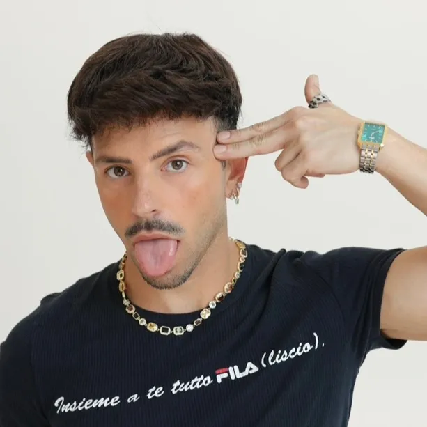 @itsvachiano