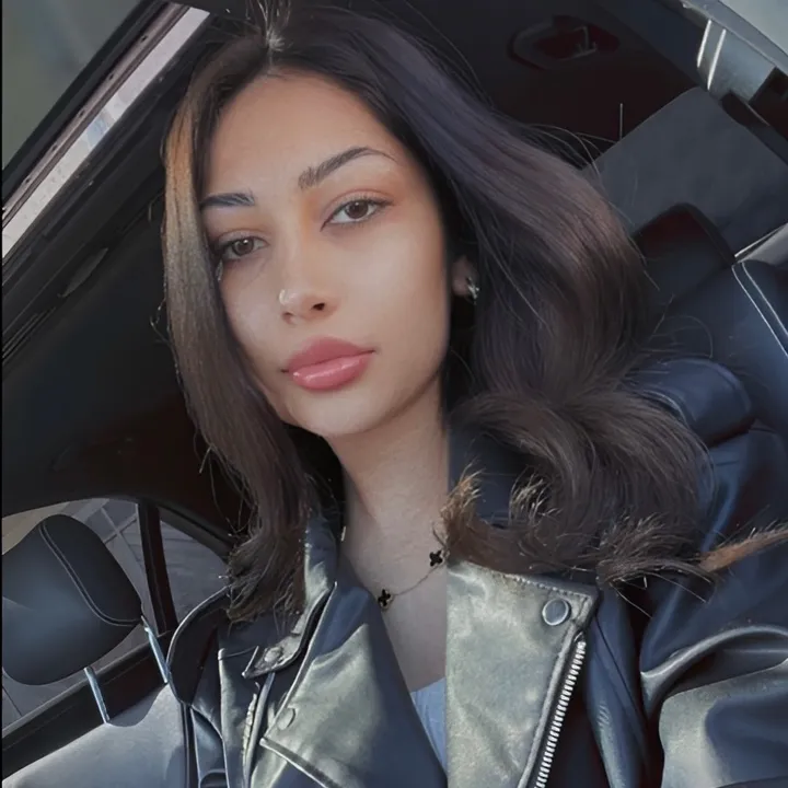 @elinedkowa7777