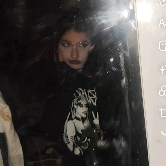 @7zhauw
