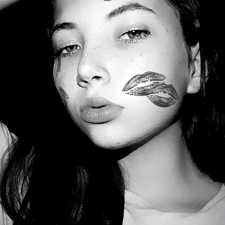 @sofffa12