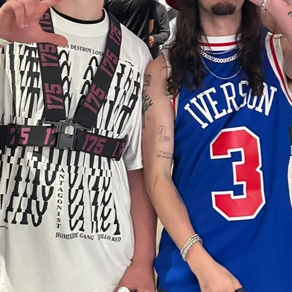 @peaceisbass