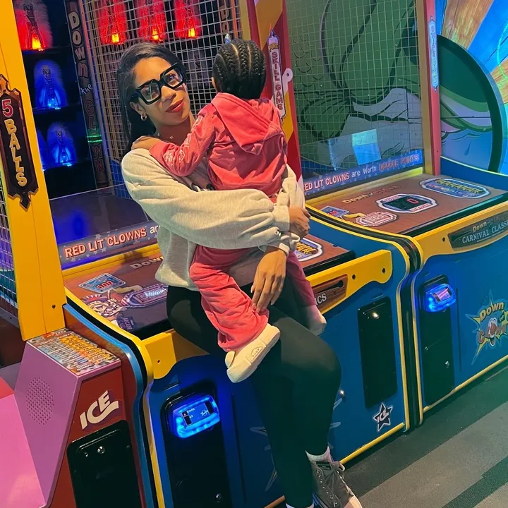 babylaxmommy