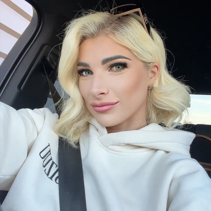 @blondidiamonds