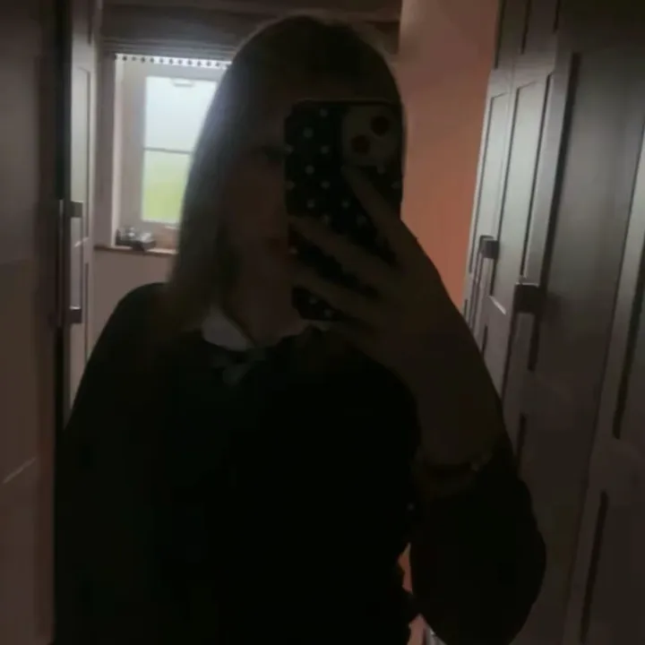 @islagomersallx