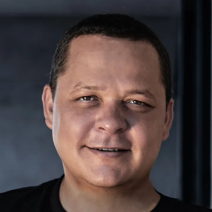 christopherolavarrieta