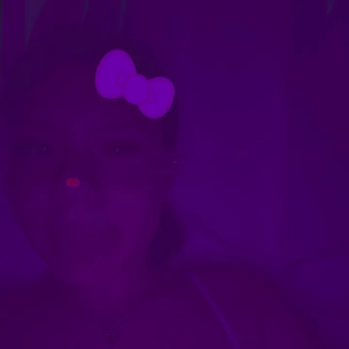@jsapr3ttypurpl3pin3appl3