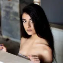 @corinnexh_