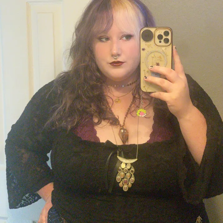 @fatfaeriez