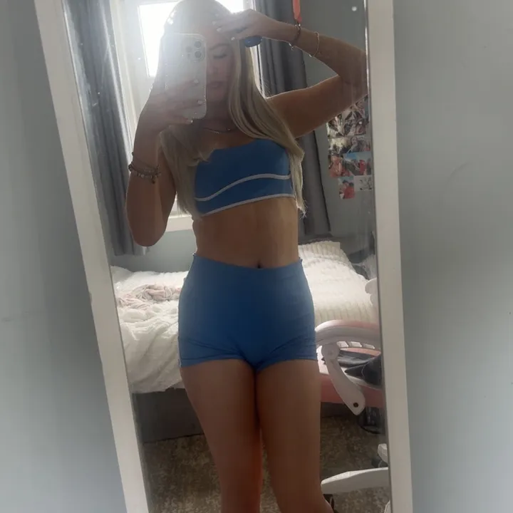 @makenziecampbelll