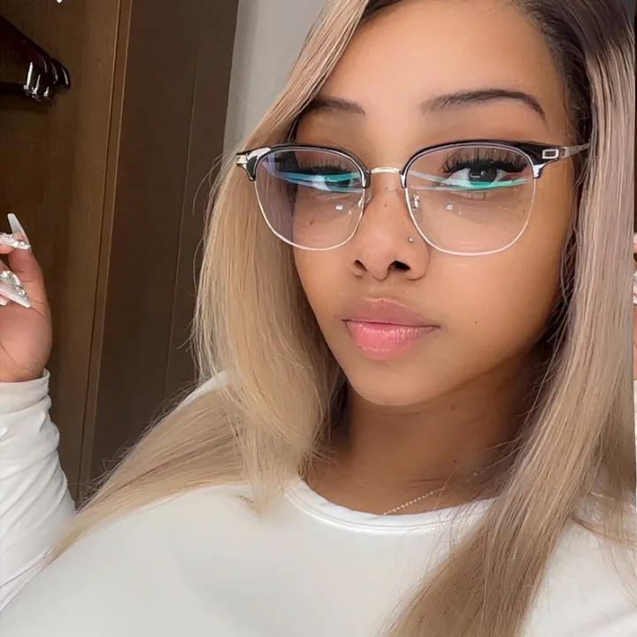 @mzluckii