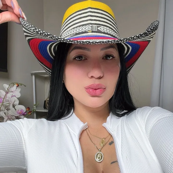 roxanavanessalugo