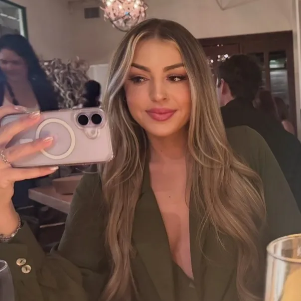 tayloredarrough