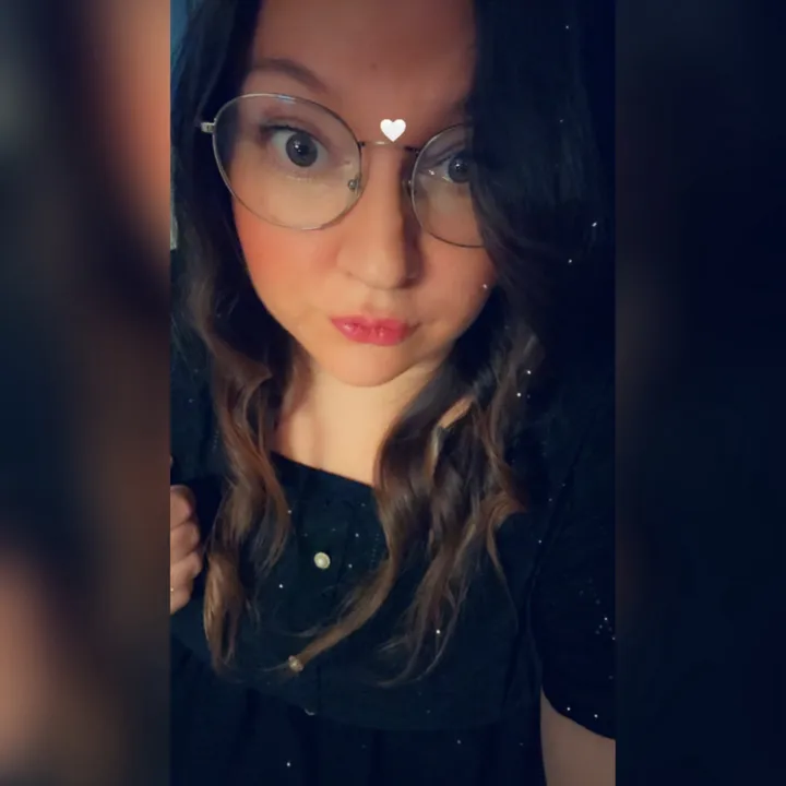 curvy_naddi89