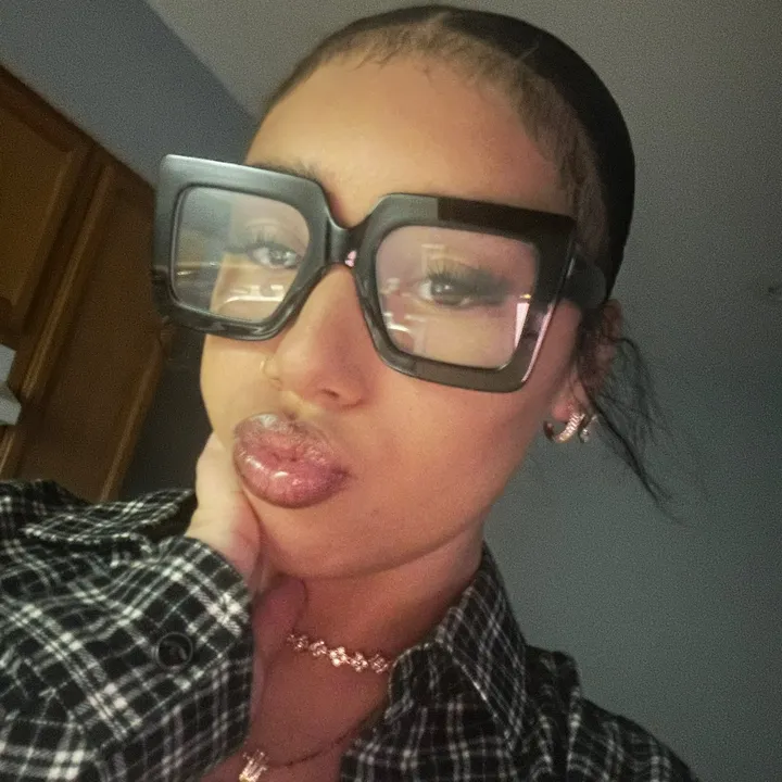 victoriaaxhill