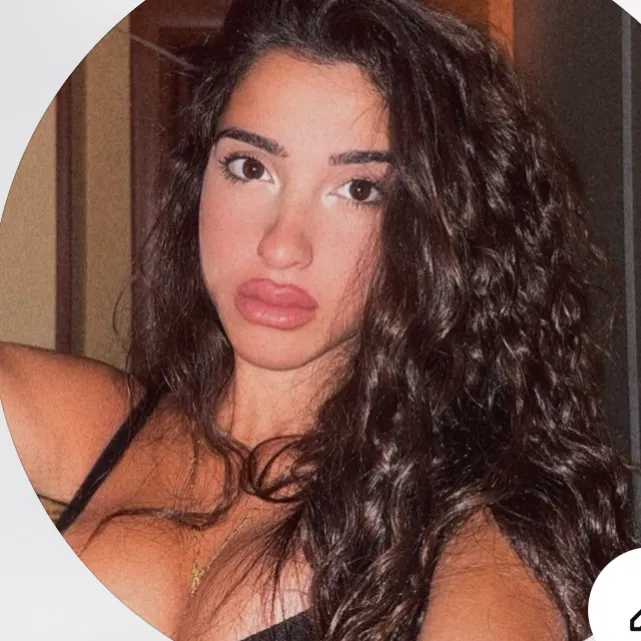 @anna_bruna