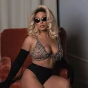 @theerealangiie