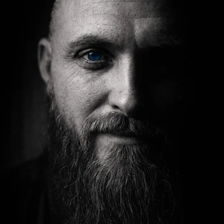 thatblueeyedbeardedguy