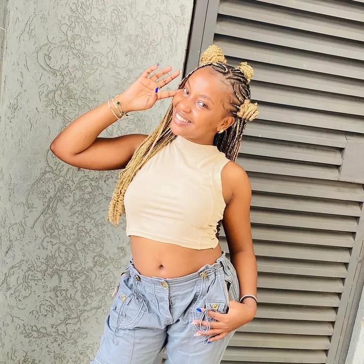 lilroxanne_