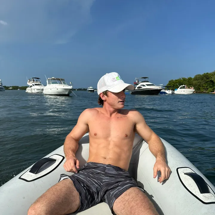 ryan_lensi