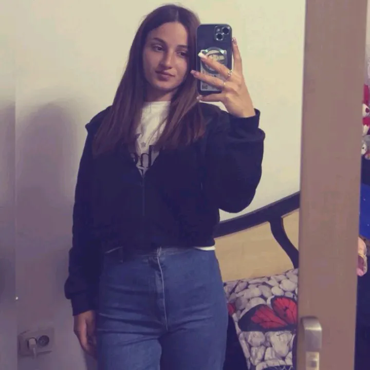 mada_alina02
