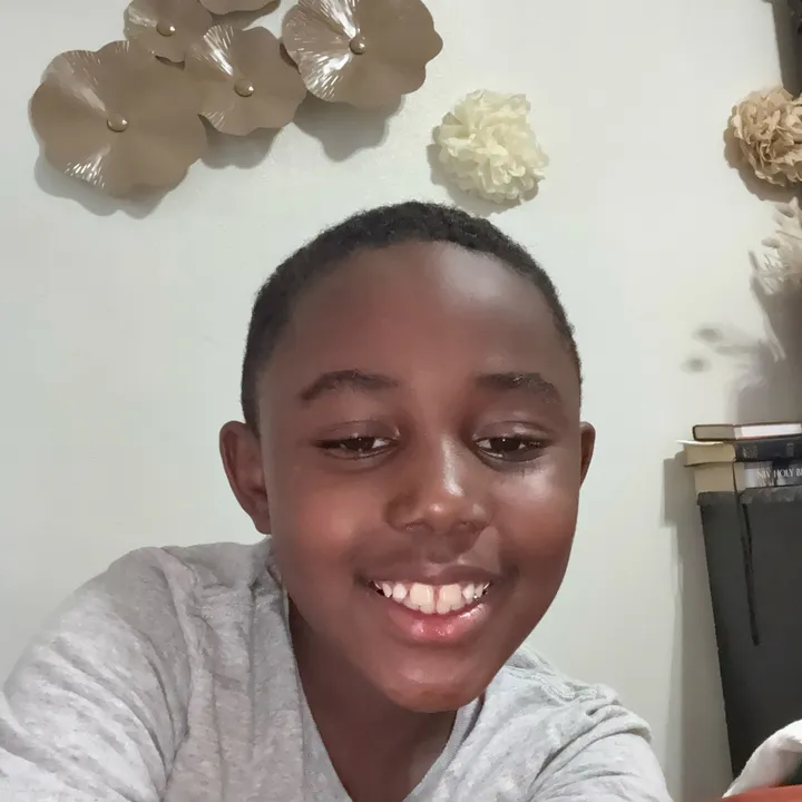 @lilzhy0